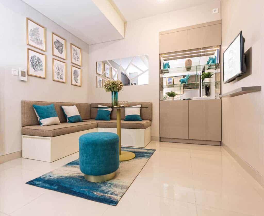 Klaska - 1 Bedroom - Minimalist Neutral - cover